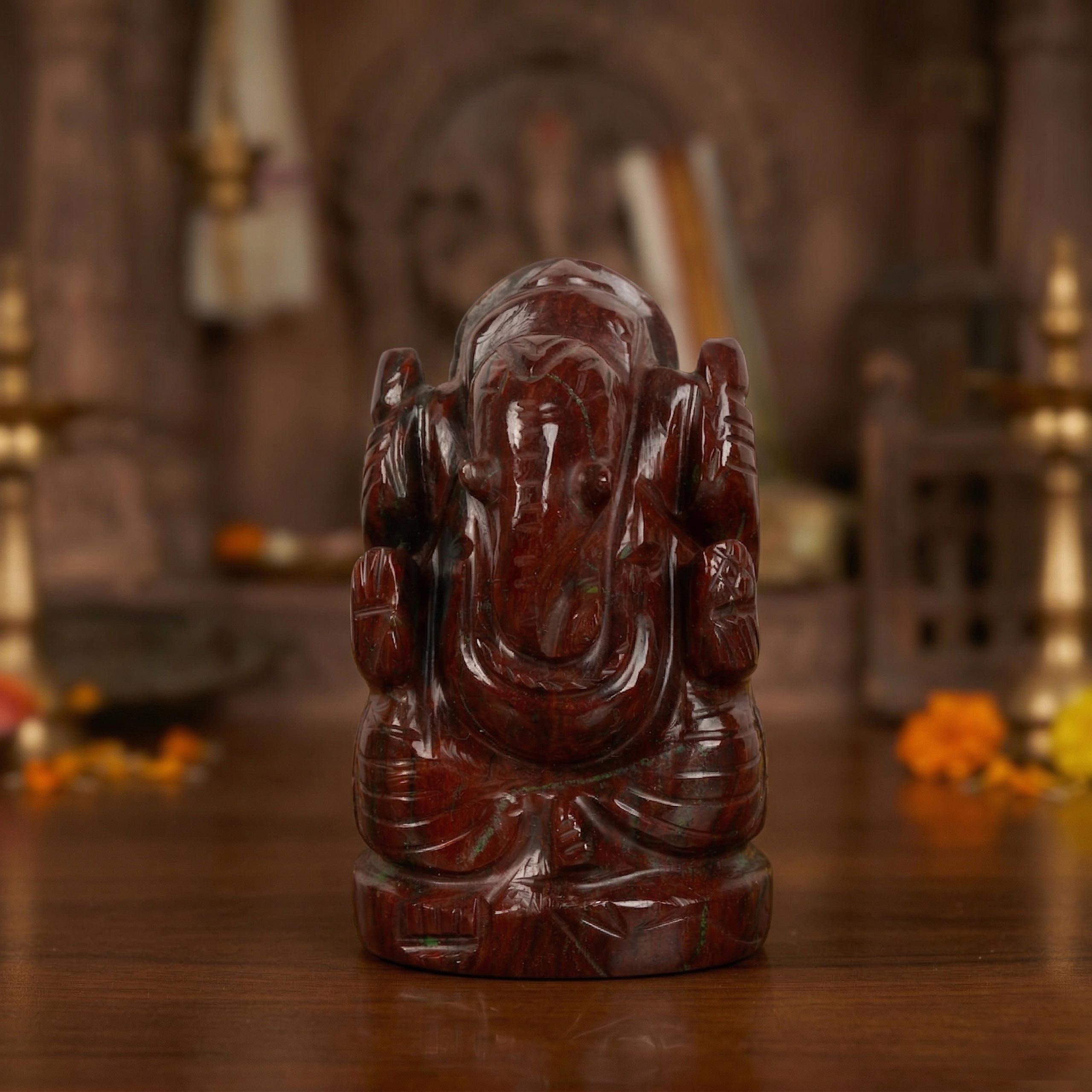 Natural Bloodstone Ganesh Idol – Raw Crystal Ganpati Statue for Home Temple Decor