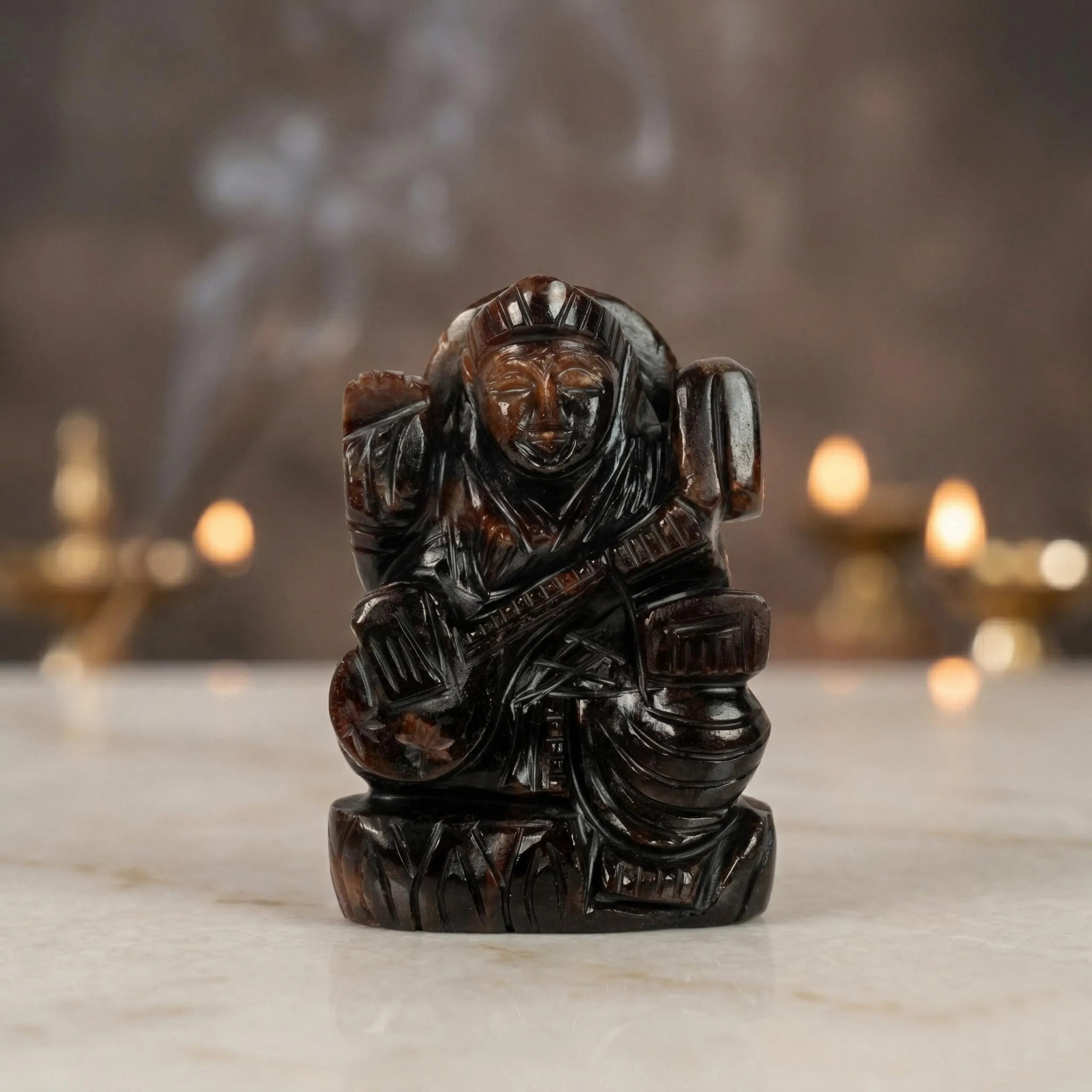 Natural Hessonite Goddess Saraswati Idol – Hand Carved Crystal Statue for Study Desk, Bookshelf & Décor