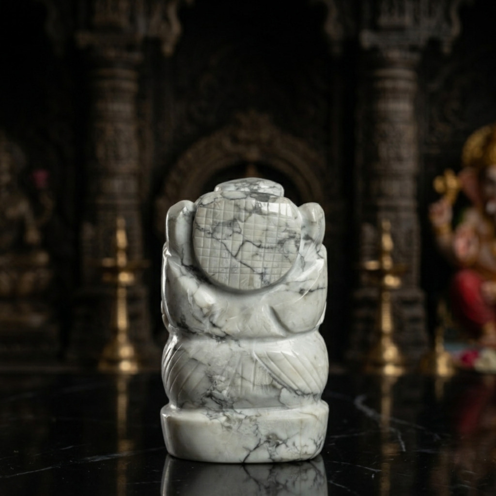 Natural Howlite Ganesh Idol – Hand Carved Crystal Ganpati Statue - Image 3
