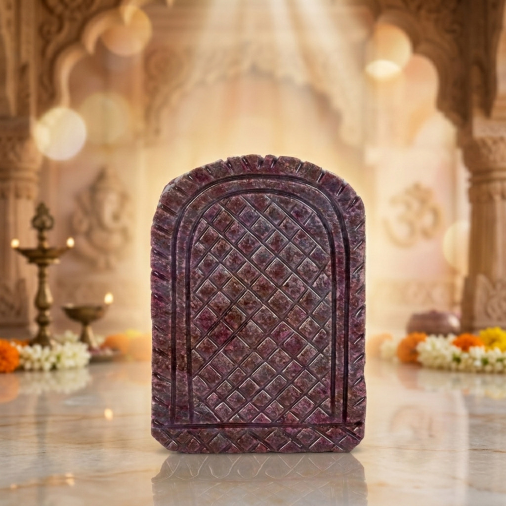 Natural Ruby Goddess Lakshmi Idol – Hand Carved Crystal Statue for Home Temple - Image 3
