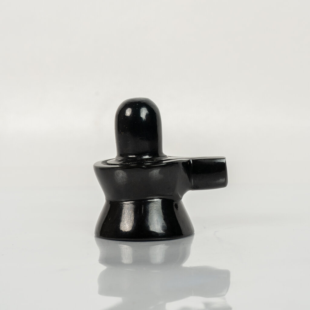 Natural Black Obsidian Shiva Lingam – Polished Crystal Shivalinga for Home Temple Decor - Image 5